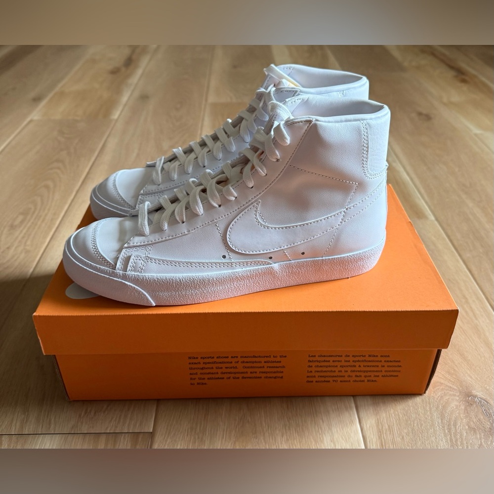 Nike Blazer Mid '77 Women's Shoes - CZ1055-117 - New - Size 9 - Picture 9 of 14